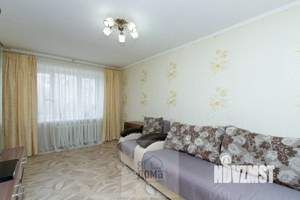 2-к квартира, вторичка, 42м2, 1/5 этаж