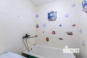 2-к квартира, вторичка, 54м2, 1/9 этаж