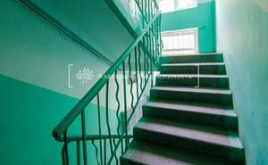 2-к квартира, вторичка, 42м2, 1/5 этаж