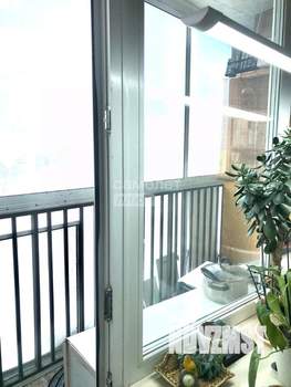 2-к квартира, вторичка, 79м2, 1/4 этаж