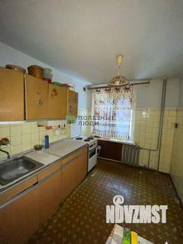 4-к квартира, вторичка, 72м2, 1/9 этаж