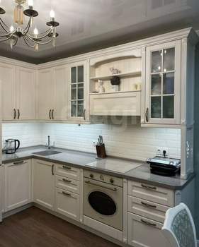 3-к квартира, вторичка, 101м2, 4/6 этаж