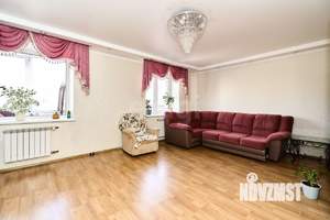 3-к квартира, вторичка, 104м2, 4/5 этаж