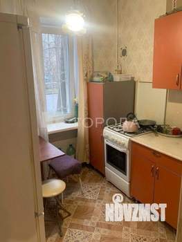 2-к квартира, вторичка, 41м2, 1/5 этаж