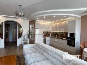 4-к квартира, вторичка, 104м2, 6/7 этаж