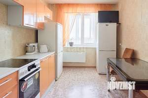 2-к квартира, вторичка, 63м2, 9/9 этаж