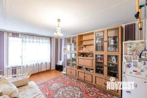 3-к квартира, вторичка, 62м2, 5/5 этаж