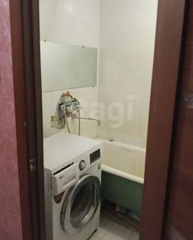 4-к квартира, вторичка, 71м2, 4/9 этаж