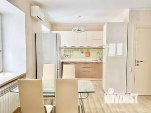 Студия квартира, вторичка, 52м2, 1/5 этаж