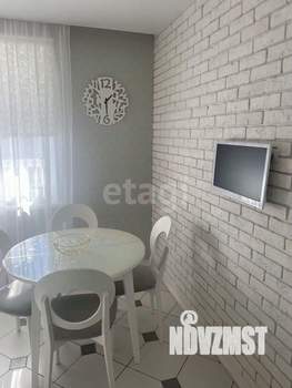 2-к квартира, вторичка, 53м2, 10/17 этаж