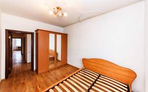 3-к квартира, вторичка, 107м2, 1/5 этаж