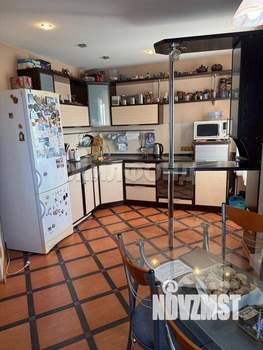 3-к квартира, вторичка, 72м2, 9/9 этаж