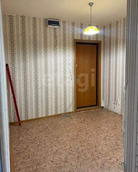 2-к квартира, вторичка, 63м2, 2/10 этаж