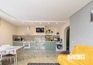 2-к квартира, вторичка, 42м2, 5/18 этаж