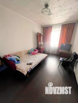 2-к квартира, вторичка, 52м2, 1/5 этаж