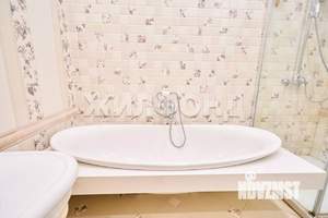 1-к квартира, вторичка, 52м2, 4/5 этаж