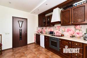 3-к квартира, вторичка, 104м2, 4/5 этаж