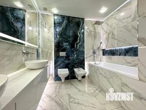4-к квартира, вторичка, 117м2, 3/6 этаж