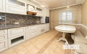 4-к квартира, вторичка, 95м2, 7/10 этаж