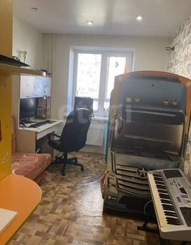 3-к квартира, вторичка, 64м2, 4/17 этаж