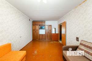 2-к квартира, вторичка, 54м2, 1/9 этаж