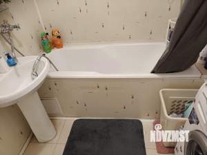 2-к квартира, вторичка, 63м2, 2/10 этаж