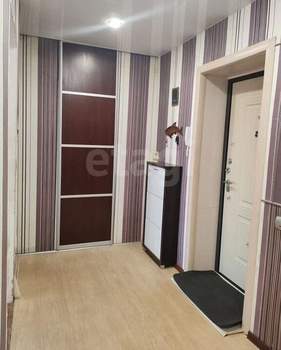 2-к квартира, вторичка, 52м2, 9/10 этаж