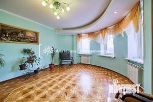 4-к квартира, вторичка, 121м2, 8/10 этаж
