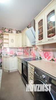 3-к квартира, вторичка, 77м2, 10/10 этаж