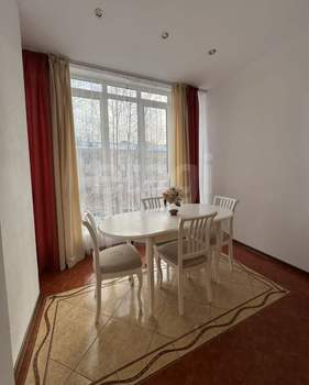 3-к квартира, вторичка, 125м2, 3/6 этаж