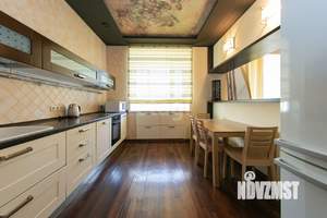 3-к квартира, вторичка, 101м2, 6/11 этаж