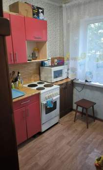 2-к квартира, вторичка, 46м2, 3/5 этаж