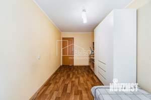 3-к квартира, вторичка, 59м2, 5/5 этаж