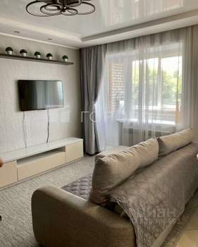 1-к квартира, вторичка, 42м2, 4/10 этаж