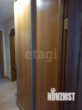 3-к квартира, вторичка, 65м2, 1/10 этаж