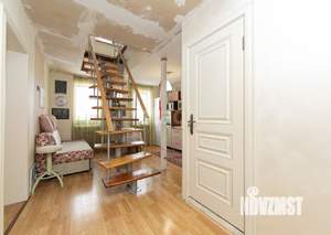 3-к квартира, вторичка, 87м2, 2/2 этаж