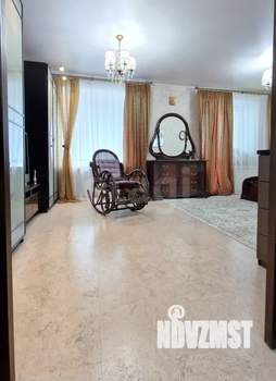 3-к квартира, вторичка, 97м2, 2/6 этаж