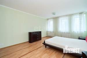 4-к квартира, вторичка, 148м2, 2/6 этаж