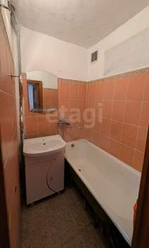 3-к квартира, вторичка, 62м2, 2/5 этаж