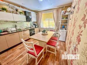 2-к квартира, вторичка, 64м2, 8/10 этаж