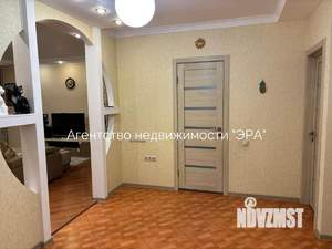 3-к квартира, вторичка, 95м2, 2/4 этаж