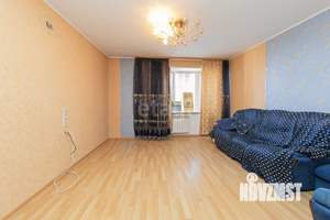 4-к квартира, вторичка, 74м2, 8/10 этаж