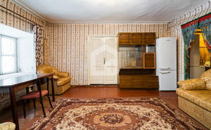 2-к квартира, вторичка, 40м2, 1/1 этаж