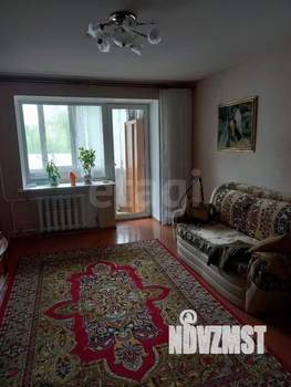 3-к квартира, вторичка, 58м2, 1/6 этаж