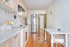 3-к квартира, вторичка, 77м2, 4/10 этаж