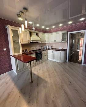 3-к квартира, вторичка, 134м2, 2/9 этаж