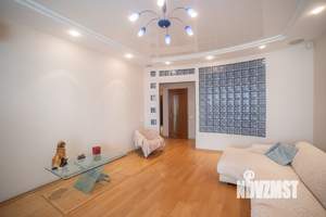 4-к квартира, вторичка, 132м2, 3/6 этаж