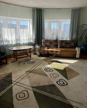 4-к квартира, вторичка, 121м2, 4/6 этаж