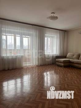 3-к квартира, вторичка, 82м2, 2/6 этаж