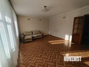 3-к квартира, вторичка, 82м2, 2/6 этаж